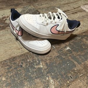 6y pink and navy blue nike low court division
